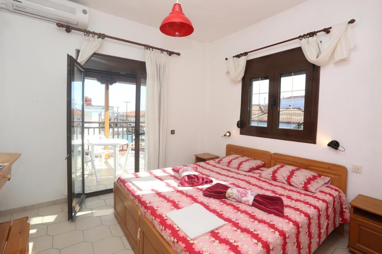 Apartments Villa Castor Pefkochori Ngoại thất bức ảnh