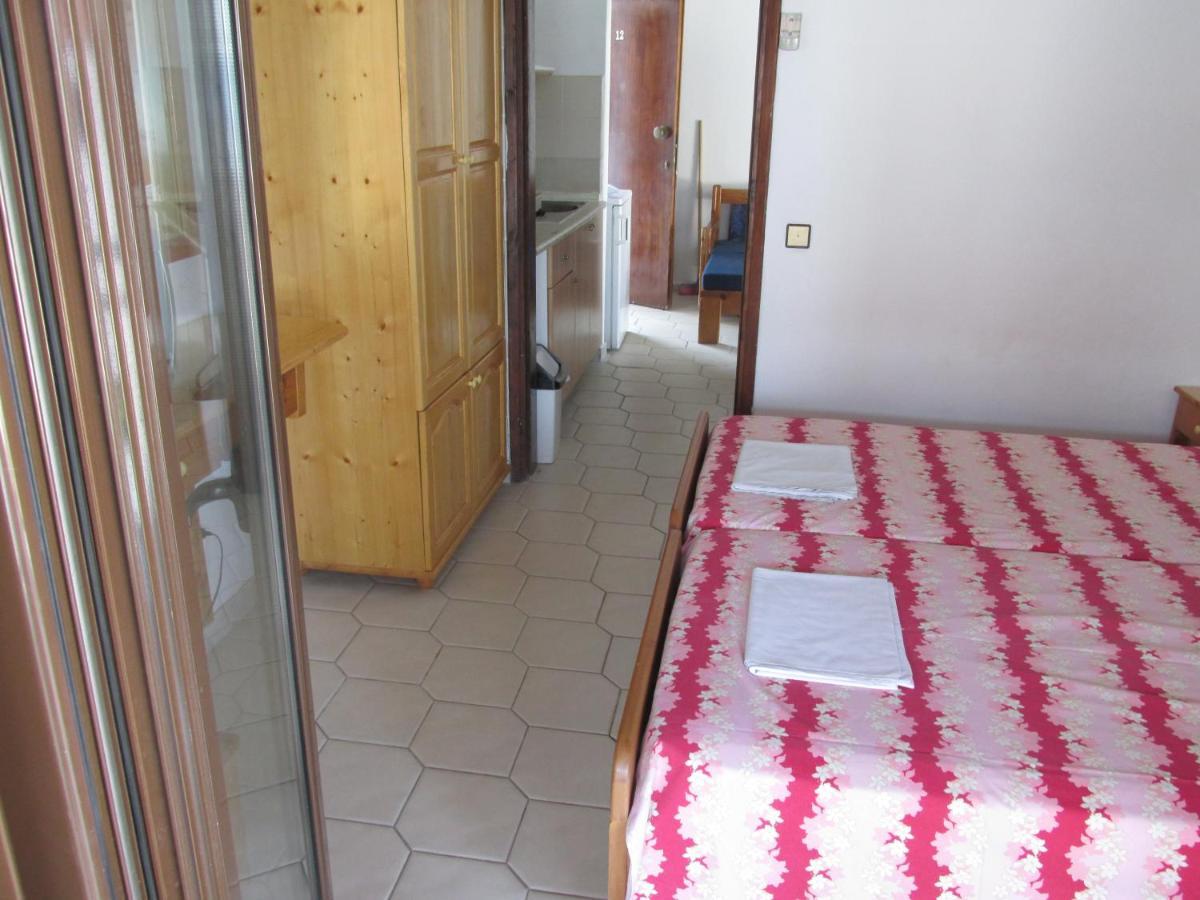 Apartments Villa Castor Pefkochori Ngoại thất bức ảnh